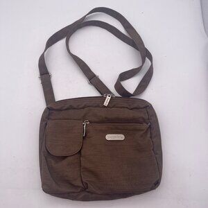 Baggallini Clutch Crossbody Purse Bag Brown Multi Pocket Everyday Travel T20